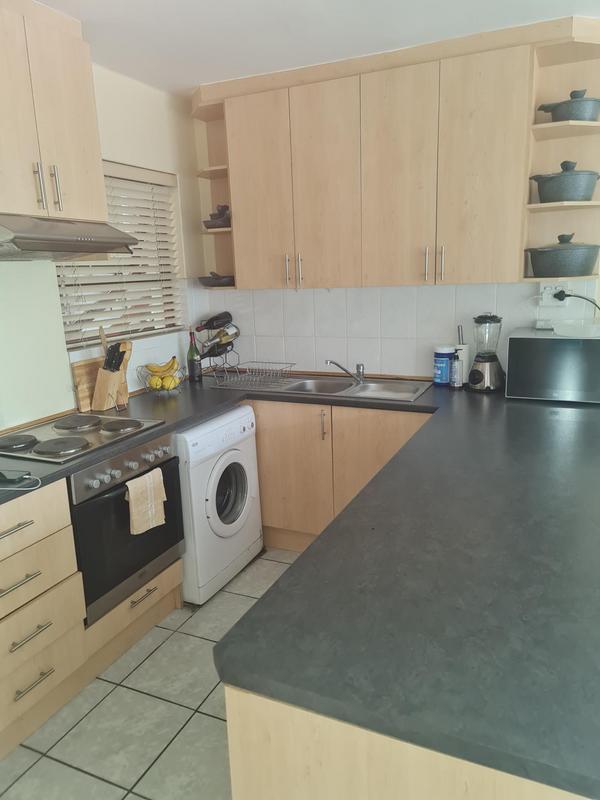 1 Bedroom Property for Sale in Northcliff Western Cape